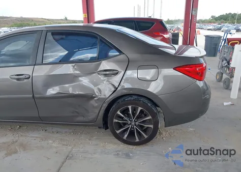 2018 Toyota Corolla Se z USA, uszkodzony, nr VIN 5YFBURHE7JP758393